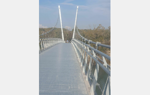 Passerelle de Sauveterre.